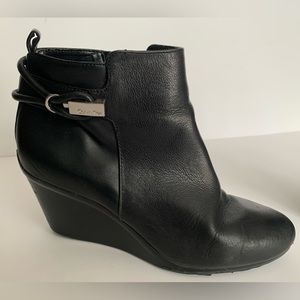 Calvin Klein Women's Ankle Boots